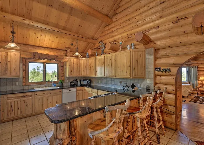 Exquisite Log With Valley Views! Holiday home