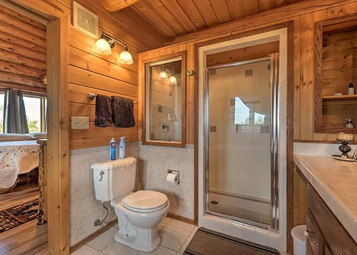 Exquisite Log With Valley Views! * Lander