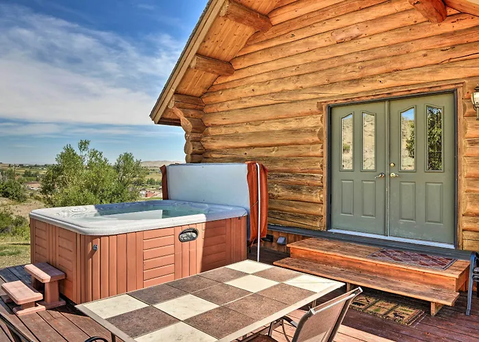 Exquisite Log With Valley Views! * Lander